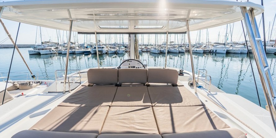 Lagoon 50
