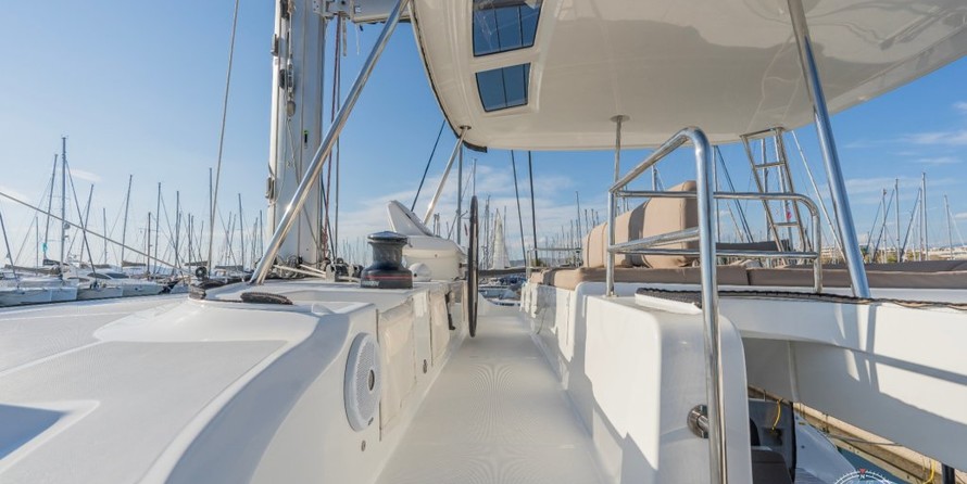 Lagoon 50