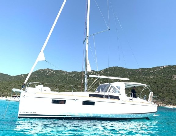 Beneteau Oceanis 35.1