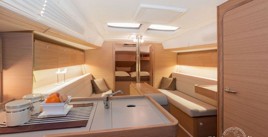 Dufour 360 Grand Large