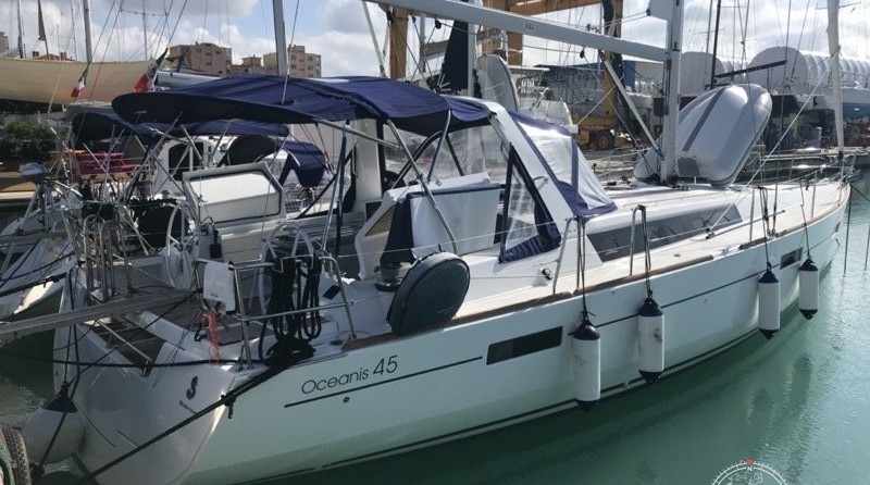 Beneteau Oceanis 45
