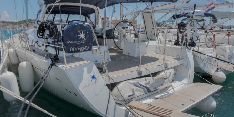 Beneteau Oceanis 60