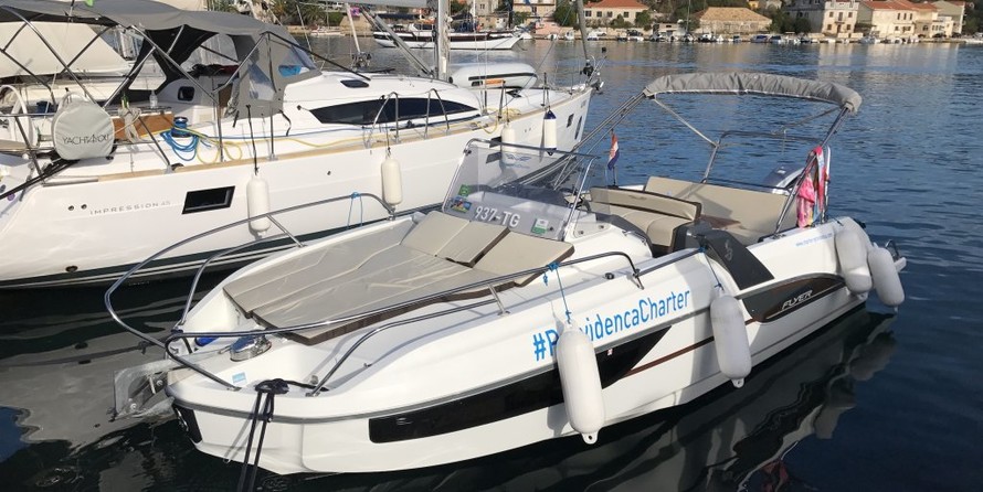 Beneteau Flyer 7.7 SUNdeck