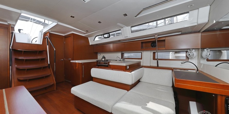 Beneteau Oceanis 51.1