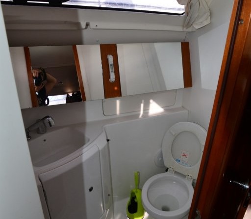 Beneteau Oceanis 37