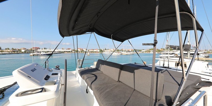 Lagoon 50