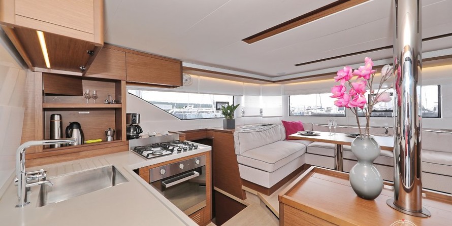 Lagoon 50