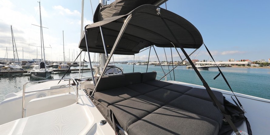 Lagoon 50