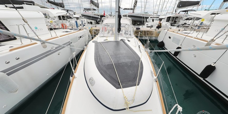 Beneteau Oceanis 35.1