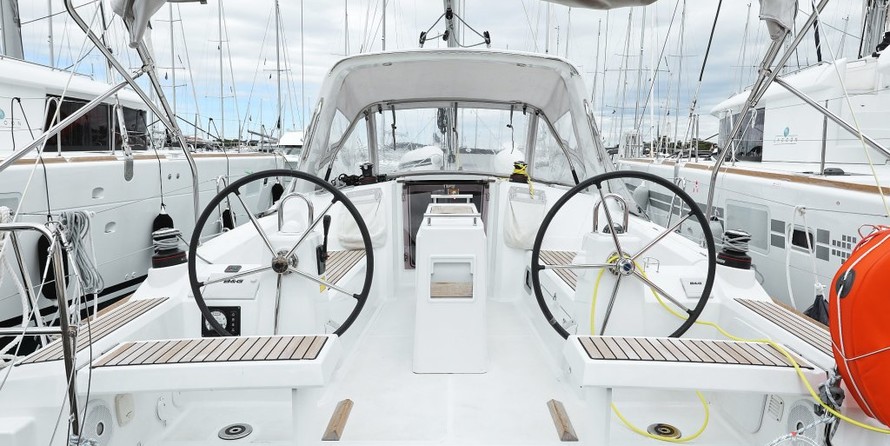 Beneteau Oceanis 35.1