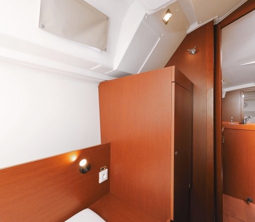 Beneteau Oceanis 35.1