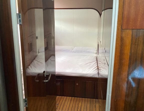 Fountaine Pajot Marquise 56