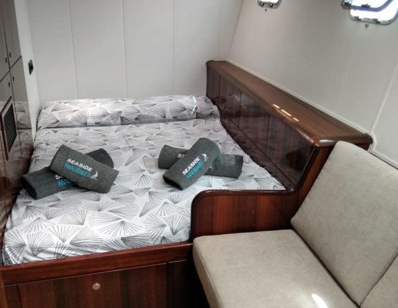 Fountaine Pajot Marquise 56