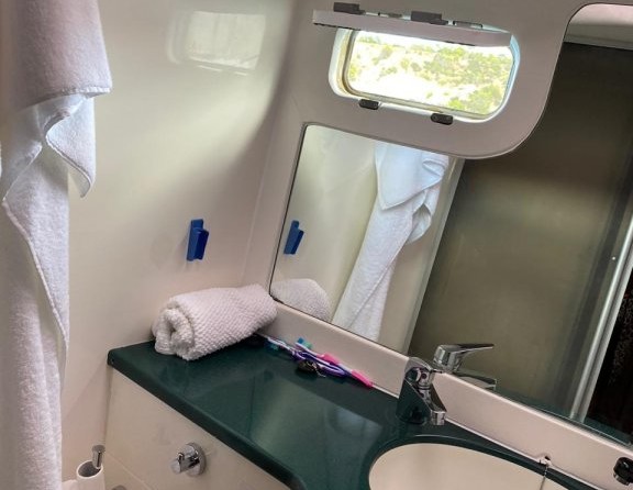 Fountaine Pajot Marquise 56