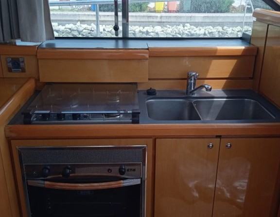 Beneteau Antares 13.80