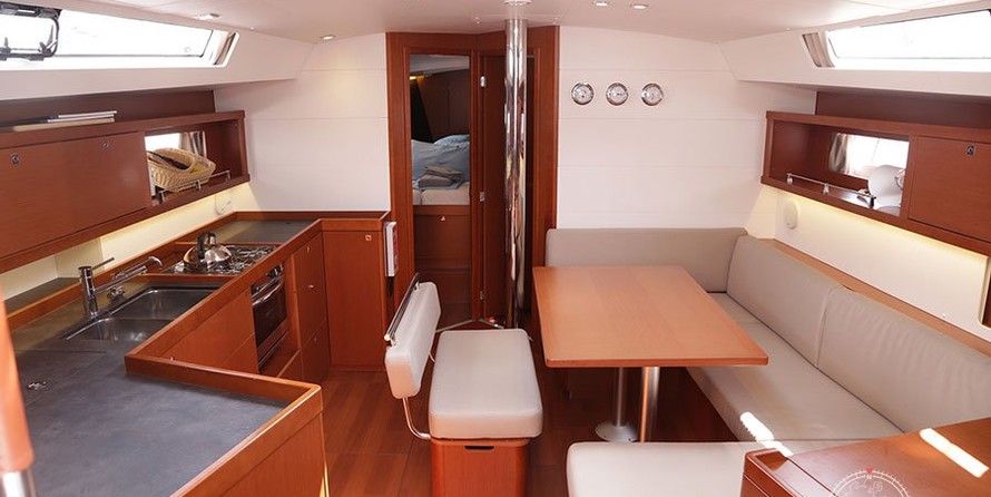 Beneteau Oceanis 45
