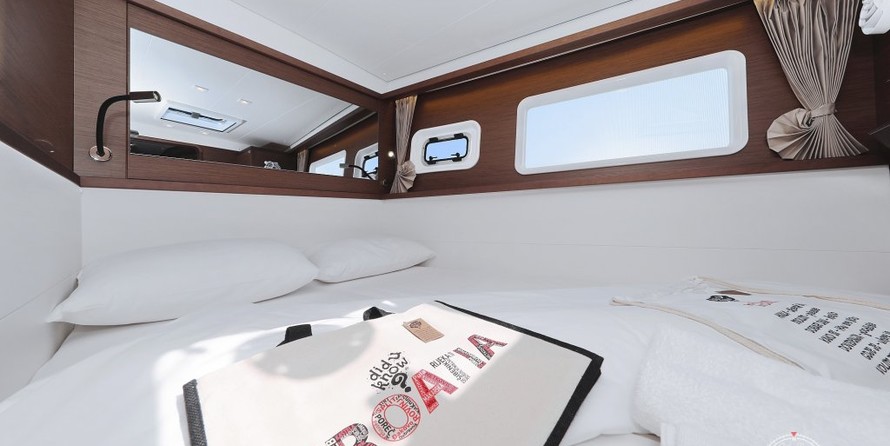 Lagoon 450