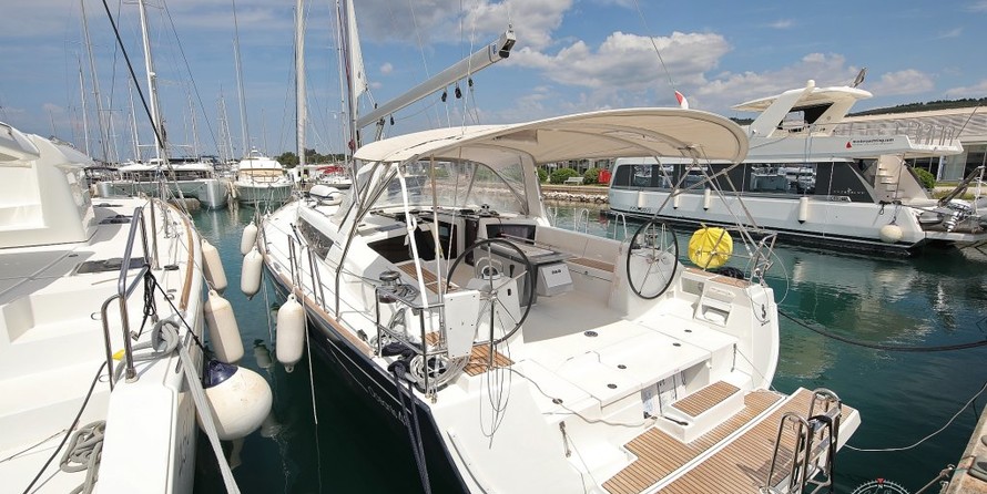 Beneteau Oceanis 48
