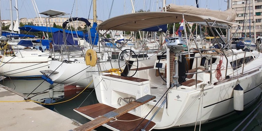 Dufour 360 Grand Large