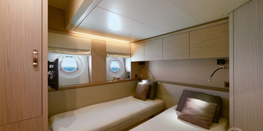 Monte Carlo Yachts 6 Fly