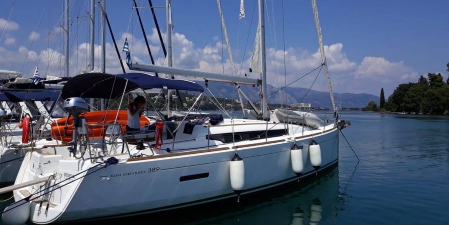 Jeanneau Sun Odyssey 389