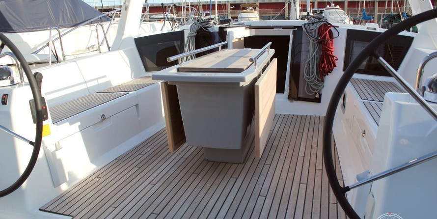 Beneteau Oceanis 45