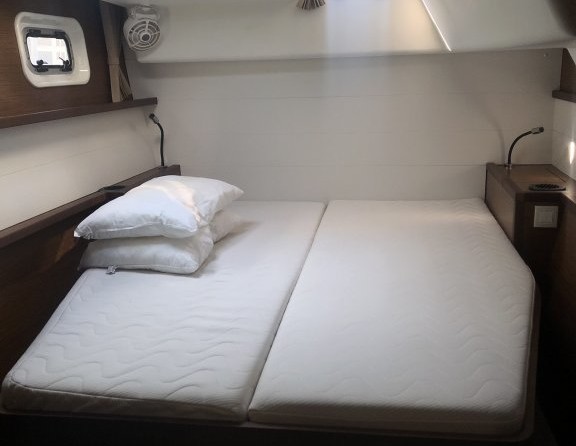 Lagoon 450