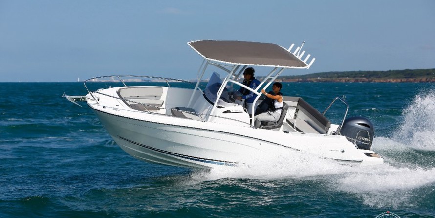 Jeanneau Cap Camarat 6.5 CC