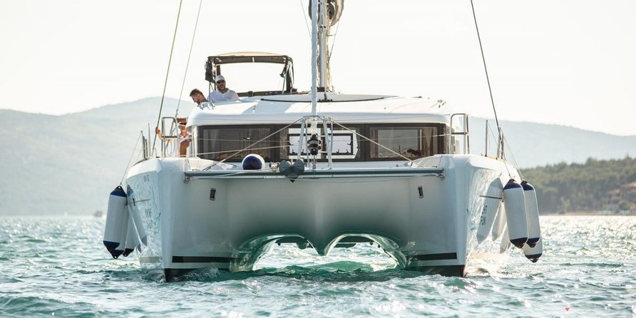 Lagoon 39
