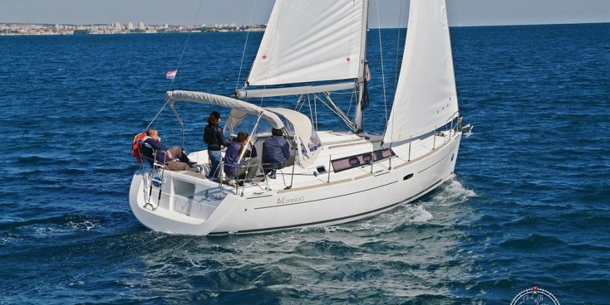 Beneteau Oceanis 34