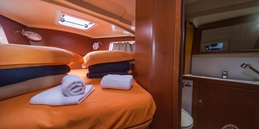 Beneteau Oceanis 41.1