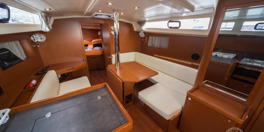 Beneteau Oceanis 41.1