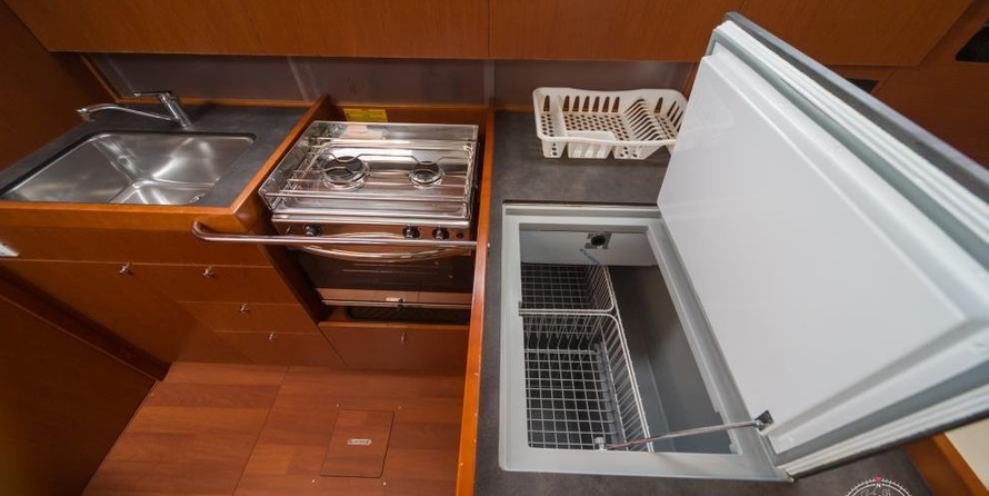 Beneteau Oceanis 41.1