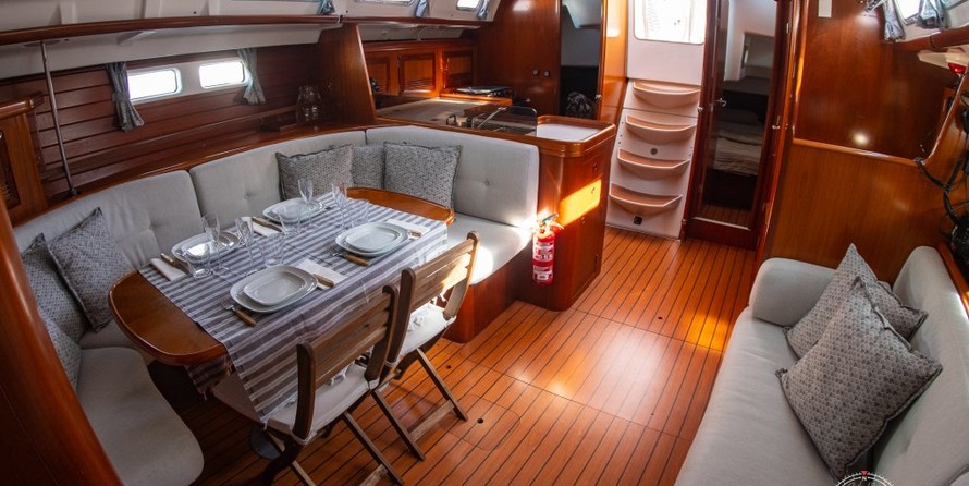 Beneteau Oceanis 473