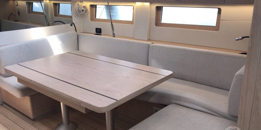 Beneteau Oceanis 51.1