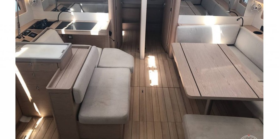 Beneteau Oceanis 51.1