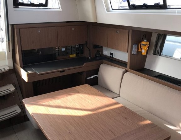 Beneteau Sense 51