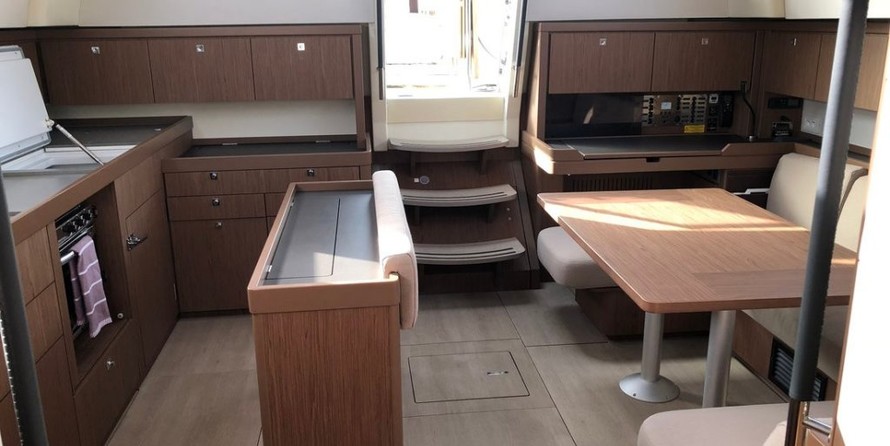 Beneteau Sense 51