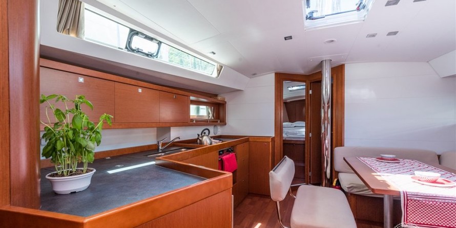 Beneteau Oceanis 45
