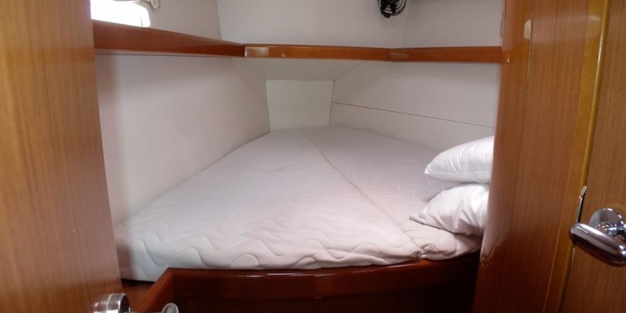 Beneteau Oceanis 413