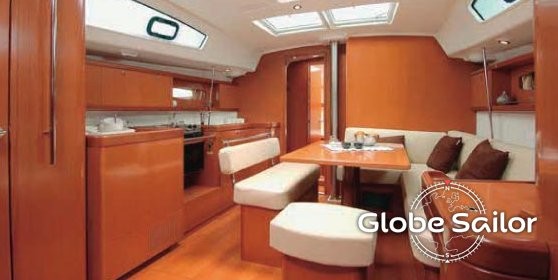 Beneteau Oceanis 43