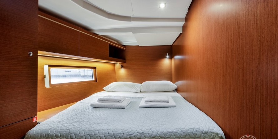 Beneteau Oceanis 51.1