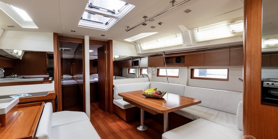 Beneteau Oceanis 51.1