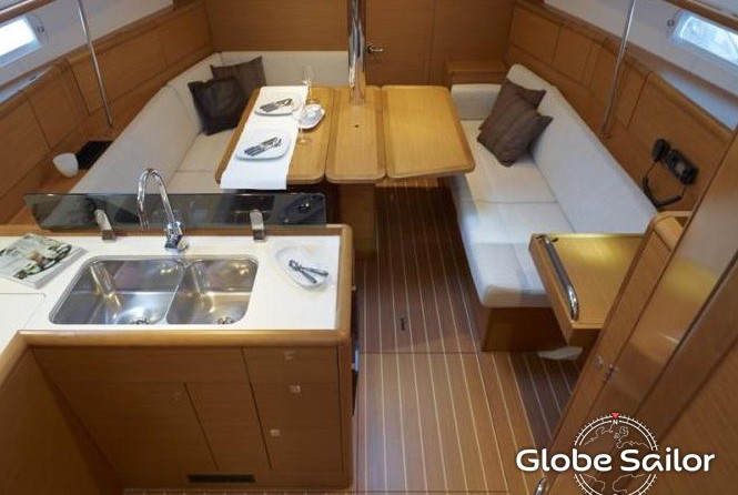 Jeanneau Sun Odyssey 379