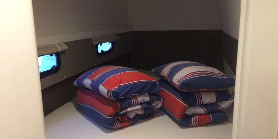 Bali catamarans 4.0 lounge