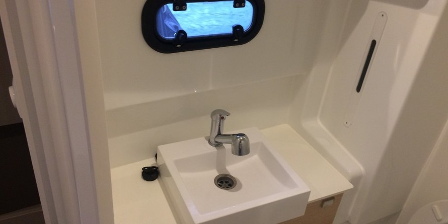 Bali catamarans 4.0 lounge