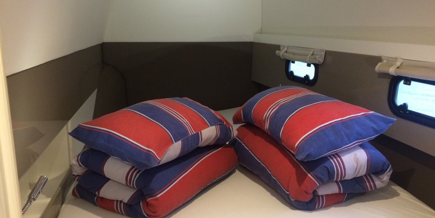 Bali catamarans 4.0 lounge