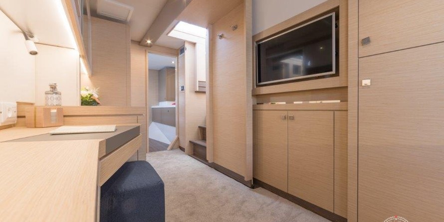 Fountaine Pajot Saona 47