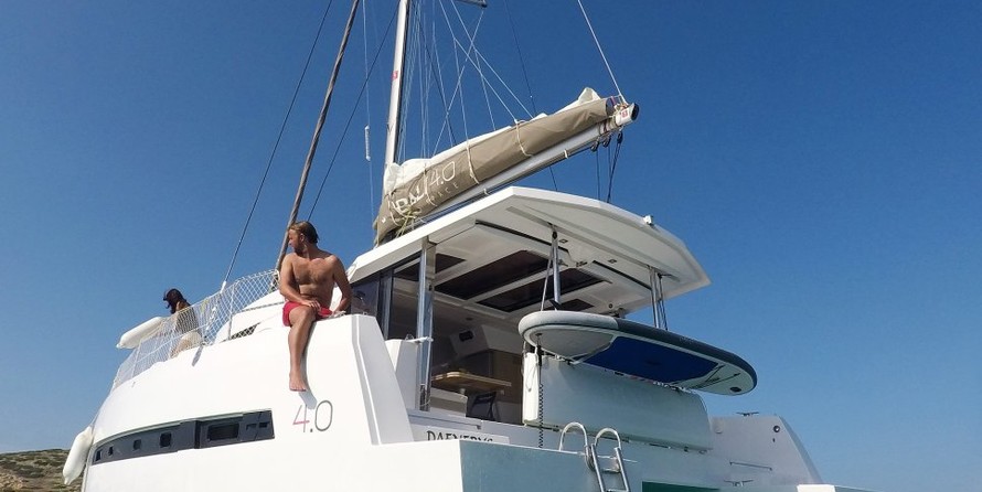 Bali catamarans 4.0 lounge