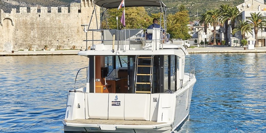 Beneteau Swift Trawler 30